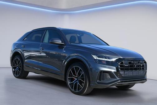 2023 Audi Q8 55 Premium Plus