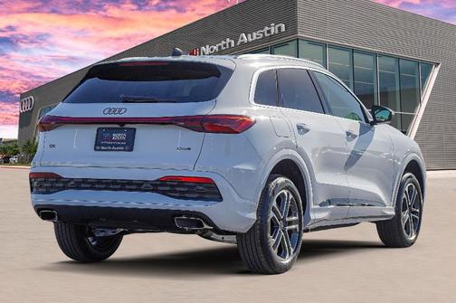 2025 Audi Q5 2.0T quattro Premium