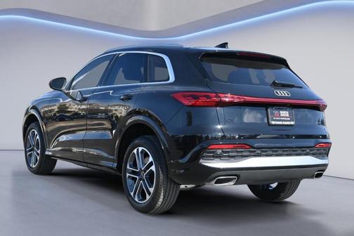 2025 Audi Q5 2.0T quattro Premium