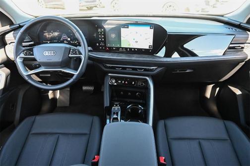 2025 Audi Q5 2.0T quattro Premium