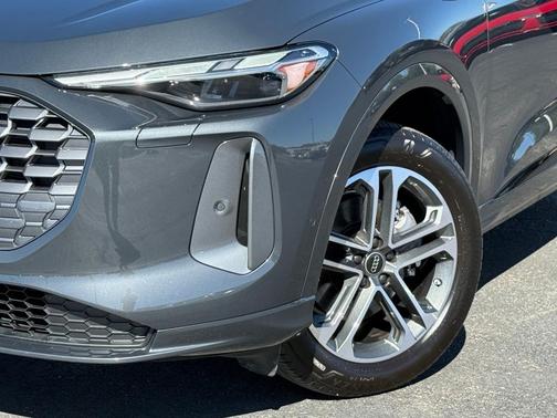 2025 Audi Q5 2.0T quattro Premium