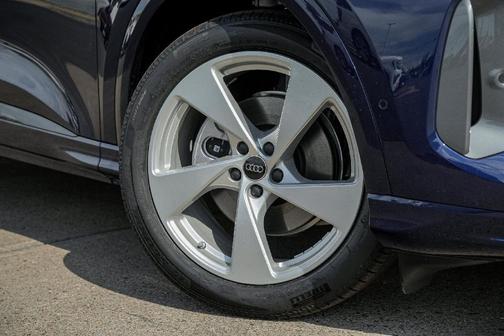 2025 Audi Q5 2.0T quattro Premium