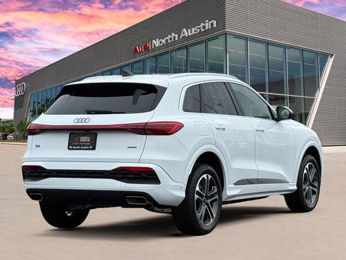 2025 Audi Q5 2.0T quattro Premium