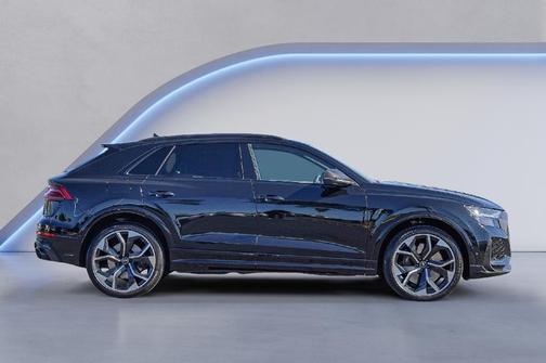 2023 Audi RS Q8 4.0T quattro