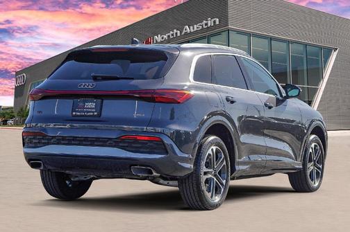 2025 Audi Q5 2.0T quattro Premium