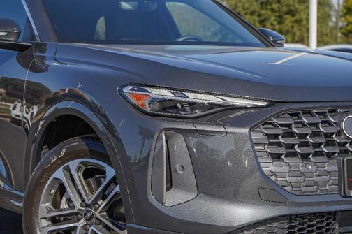 2025 Audi Q5 2.0T quattro Premium