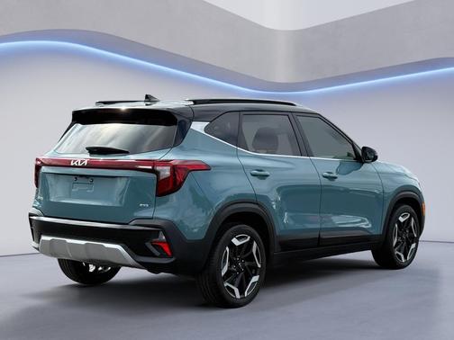 Blue Black 2024 Kia Seltos SX
