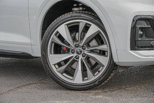 2024 Audi SQ5 3.0T Premium Plus