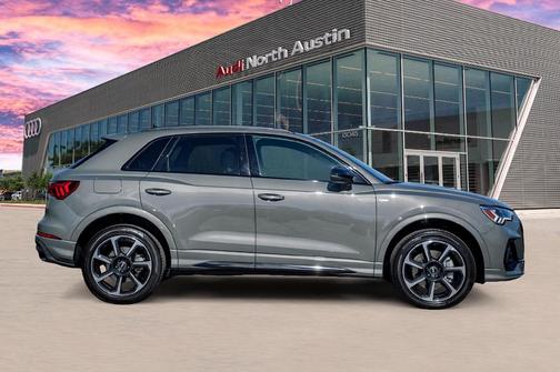 2025 Audi Q3 45 S line Premium