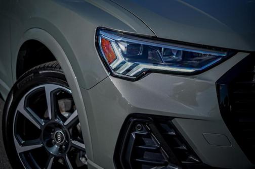 2025 Audi Q3 45 S line Premium