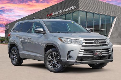2018 Toyota Highlander LE