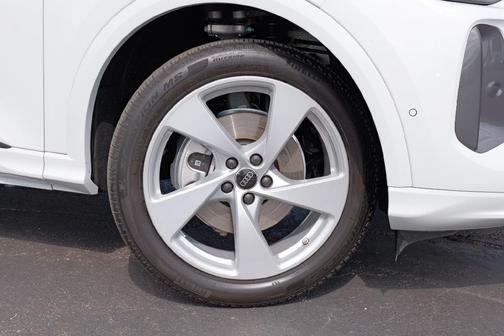 2025 Audi Q5 2.0T quattro Premium