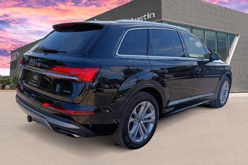 2025 Audi Q7 55 Premium