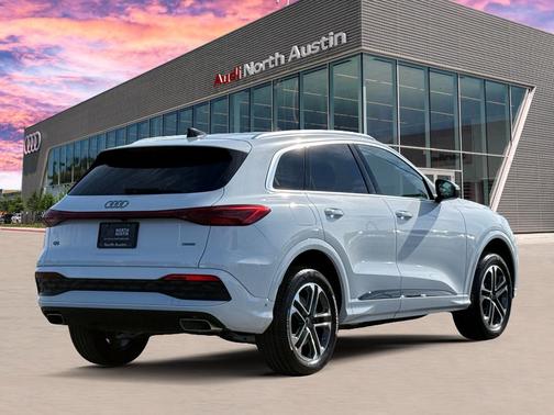 2025 Audi Q5 2.0T quattro Premium