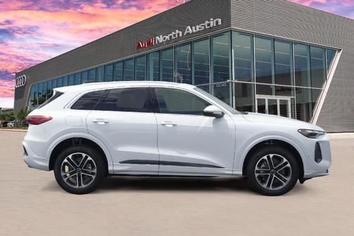 2025 Audi Q5 2.0T quattro Premium