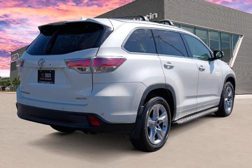 2016 Toyota Highlander Limited Platinum