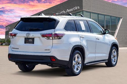 2016 Toyota Highlander Limited Platinum