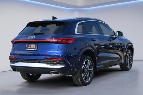 2025 Audi Q5 2.0T quattro Premium
