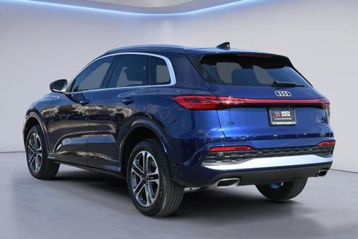 2025 Audi Q5 2.0T quattro Premium