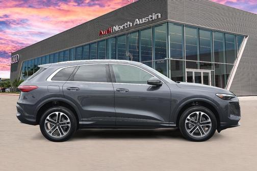 2025 Audi Q5 2.0T quattro Premium