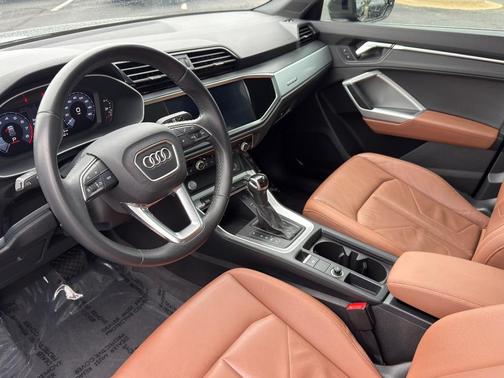 Chronos Gray Metallic 2020 Audi Q3 45 Premium