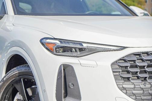 2025 Audi Q5 2.0T quattro Premium
