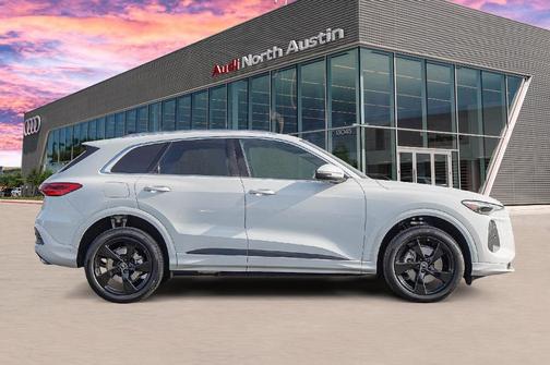 2025 Audi Q5 2.0T quattro Premium