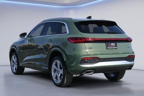2025 Audi Q5 2.0T quattro Premium