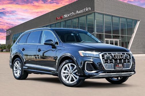 2025 Audi Q7 55 Premium Plus