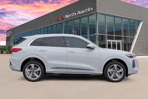 2025 Audi Q5 2.0T quattro Premium