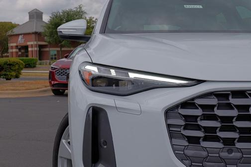 2025 Audi Q5 2.0T quattro Premium