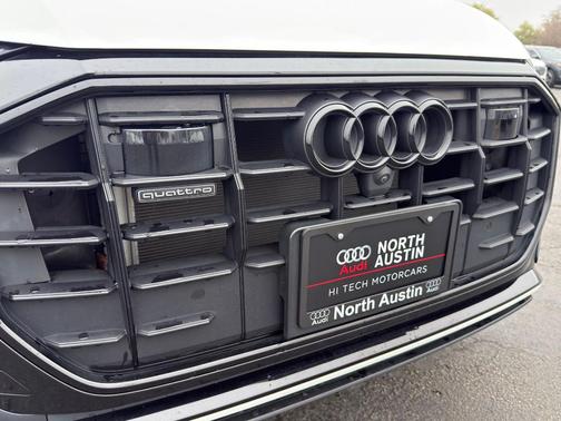 2023 Audi Q8 55 Premium Plus
