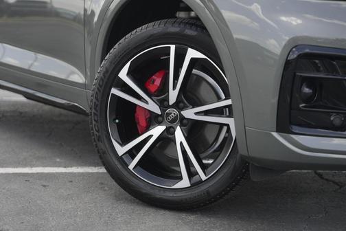 2025 Audi Q5 45 S line quattro Premium