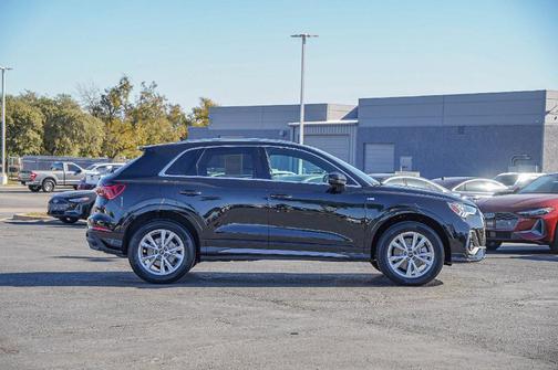 2025 Audi Q3 45 S line Premium