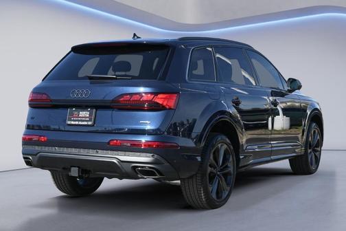 2026 Audi Q7 55 Prestige