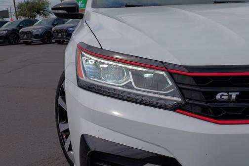 2018 Volkswagen Passat 3.6L V6 GT