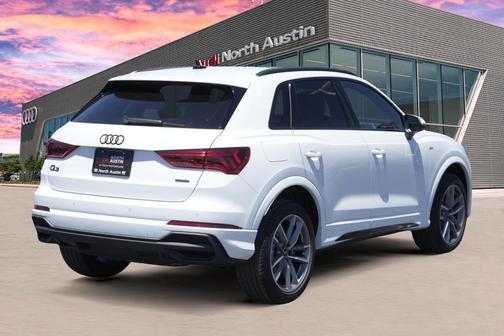 2025 Audi Q3 45 S line Premium