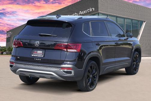 2024 Volkswagen Taos 1.5T SE