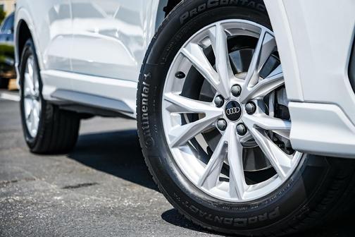 2025 Audi Q3 45 S line Premium