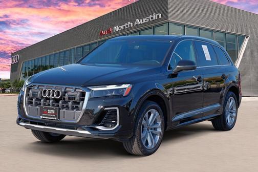 2025 Audi Q7 55 Premium Plus
