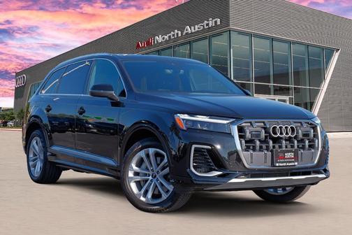 2025 Audi Q7 55 Premium Plus