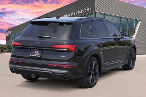 2025 Audi Q7 55 Prestige