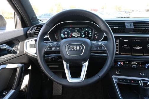 2025 Audi Q3 45 S line Premium