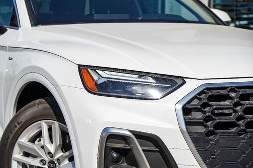 2022 Audi Q5 45 S line quattro Premium