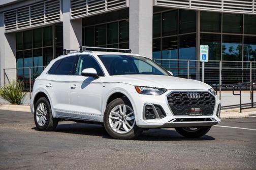 2022 Audi Q5 45 S line quattro Premium