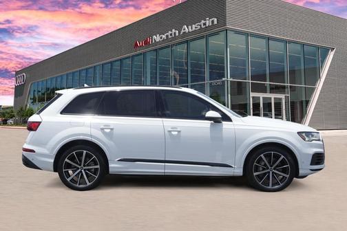 2022 Audi Q7 55 Prestige