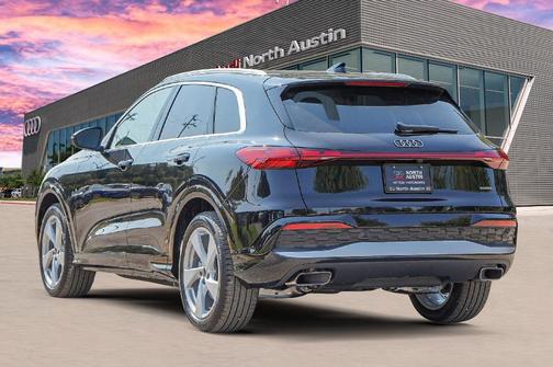 2025 Audi Q5 2.0T quattro Premium