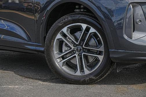 2025 Audi Q5 2.0T quattro Premium