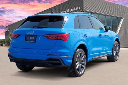 2023 Audi Q3 45 S line Premium