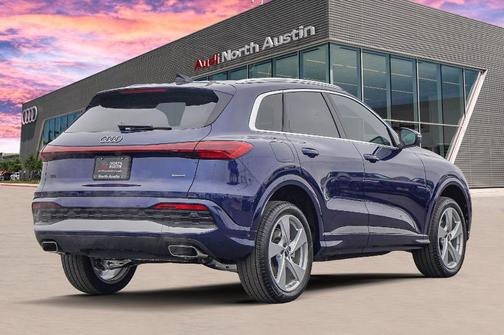 2025 Audi Q5 2.0T quattro Premium